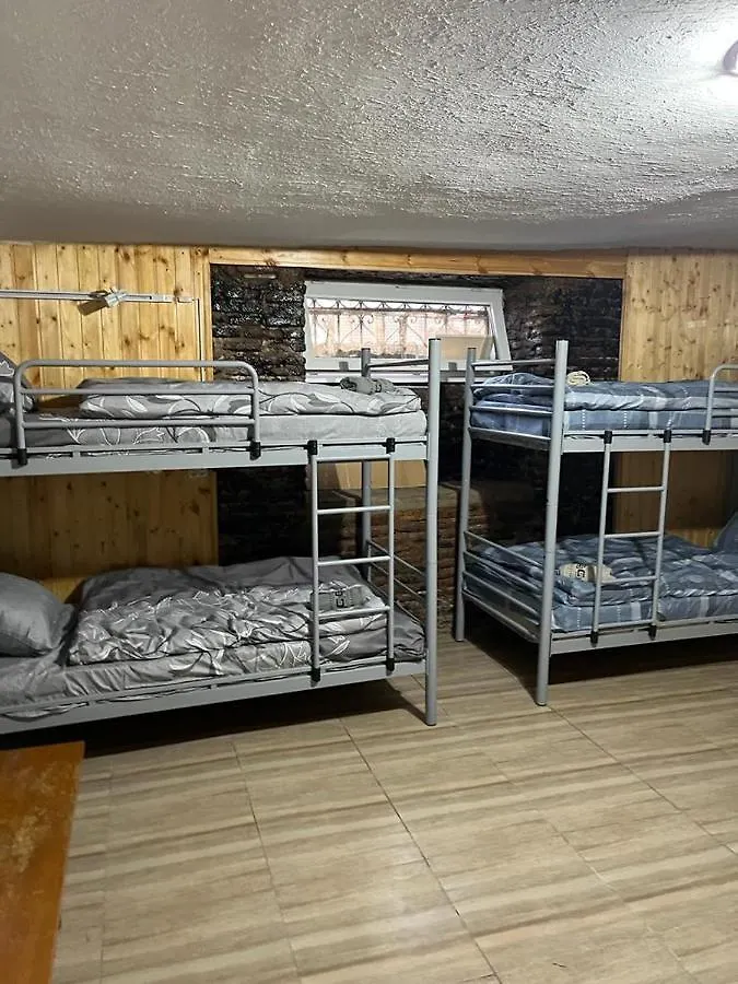 Loza Hostel Tbilisi