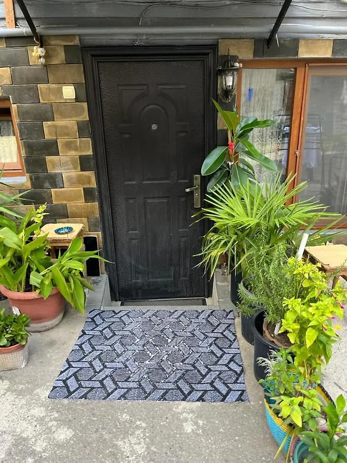 Loza Hostel Tbilisi